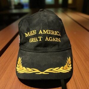 🇺🇸MAGA Black and Gold Embroidered Hat